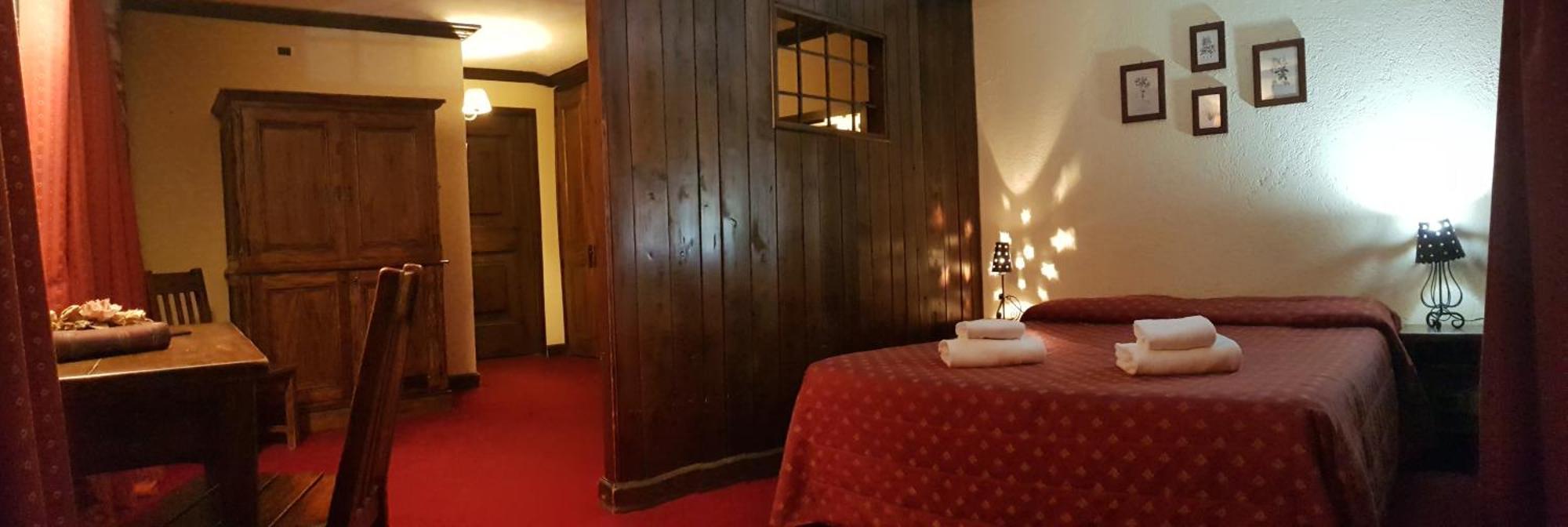 Hotel Tavernier Courmayeur Eksteriør bilde